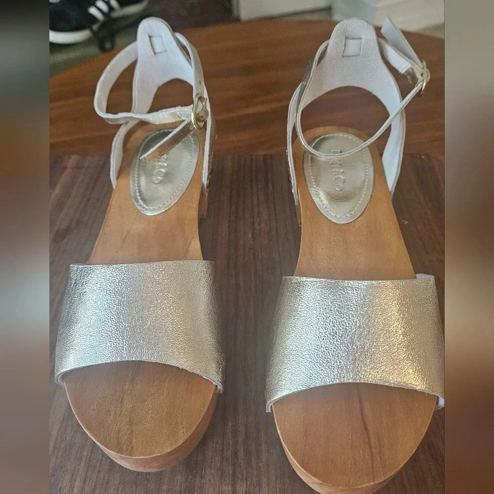 RAG & CO Cara wooden Heeled clogs -Gold Metallic. Size 6 NWOT - Picture 9 of 9